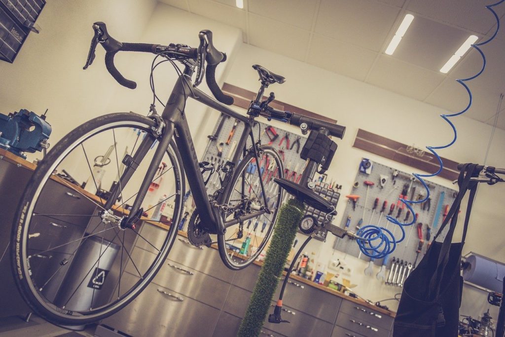 Bicycle Bicycles Bike Repair Shop  - Pexels / Pixabay